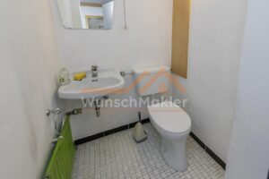separates WC unten