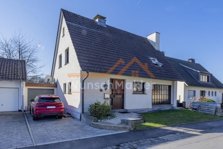Straßenansicht