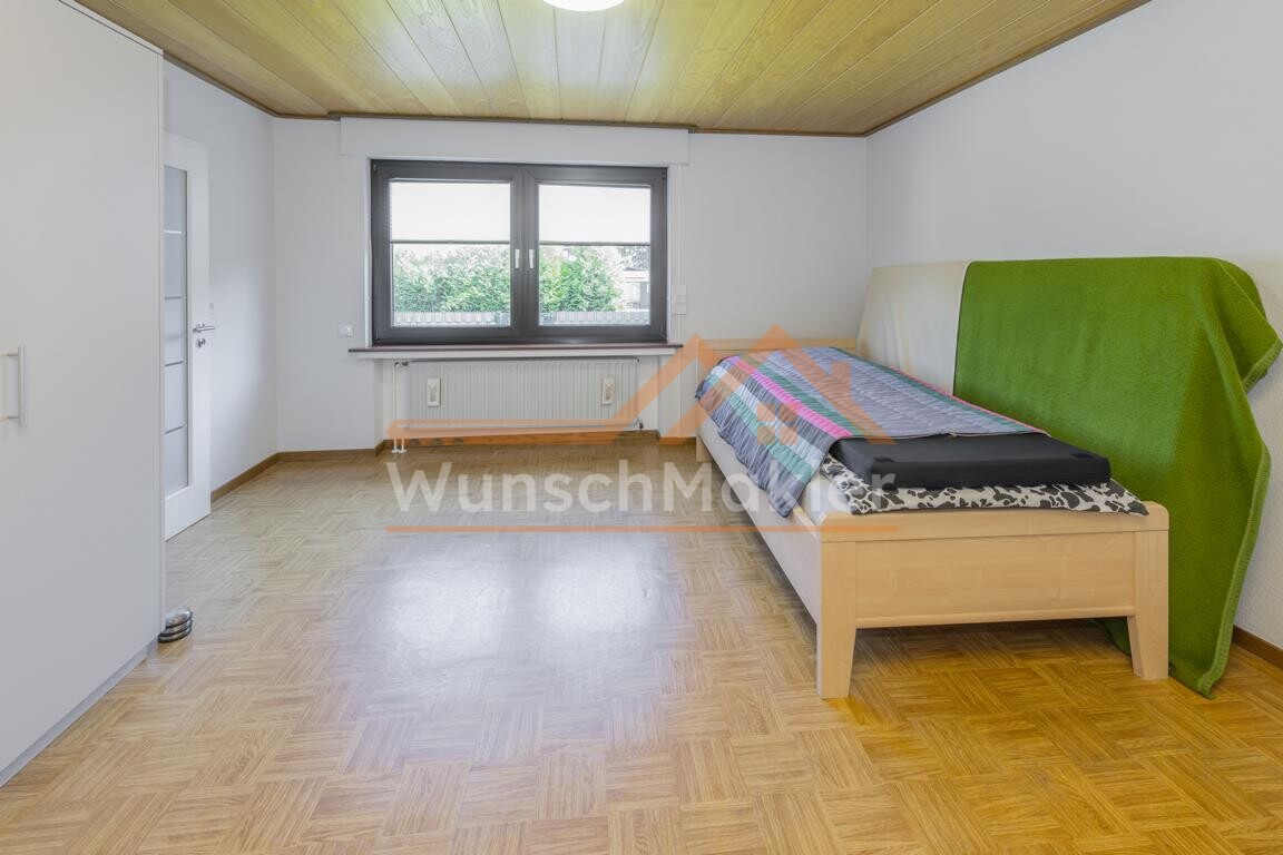 Schlafzimmer Wohnung 2