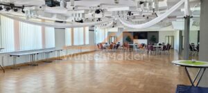 großer Tanzsaal