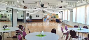 Sitzbereich großer Tanzsaal