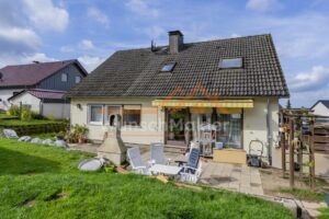 Ansicht großzügige Terrasse